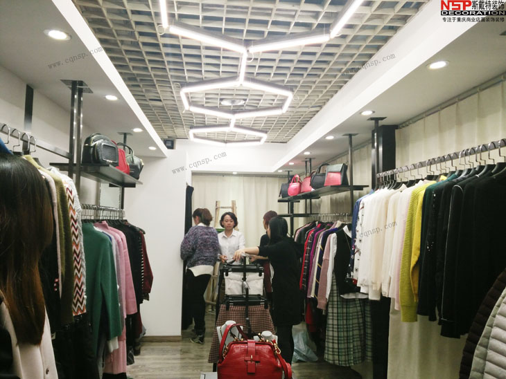 重慶服裝店設(shè)計(jì)裝修.jpg